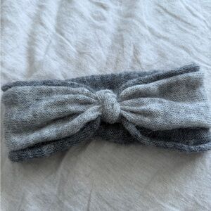 H&M Soft Gray Knit Accessory